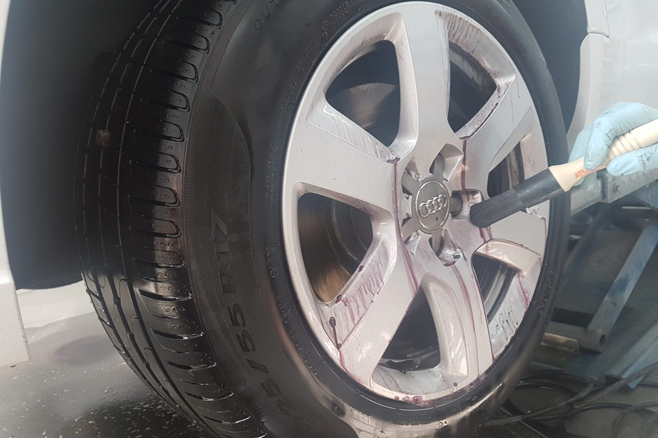 Audi A6: Aufbereitung außen