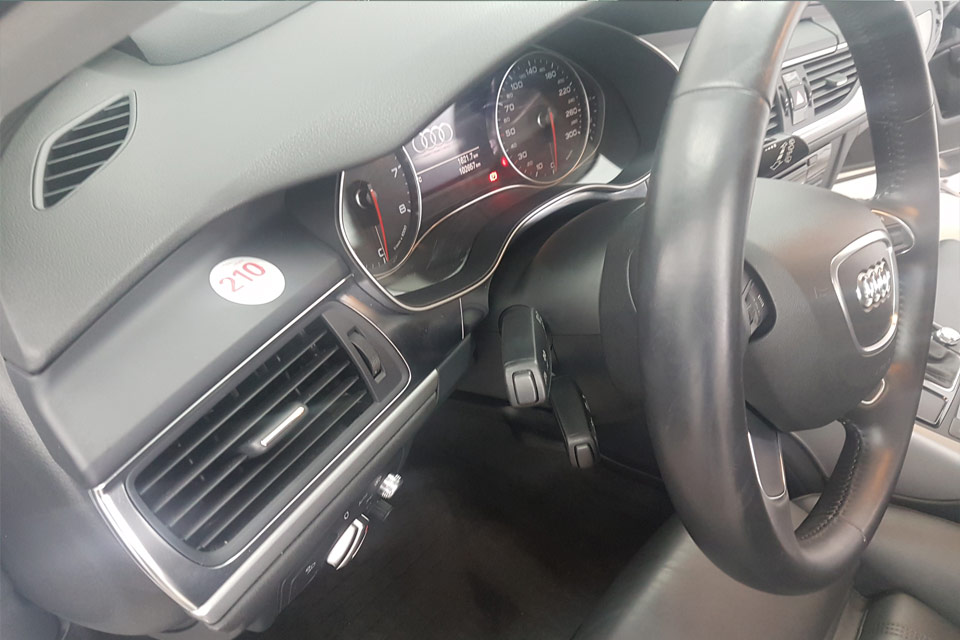 Audi A6_ Aufbereitung innen