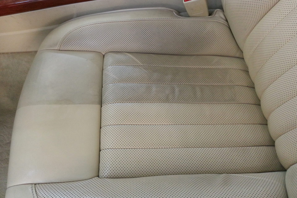 VW Phaeton: Lederreinigung