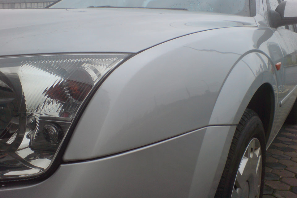 Ford Mondeo Kotflügel